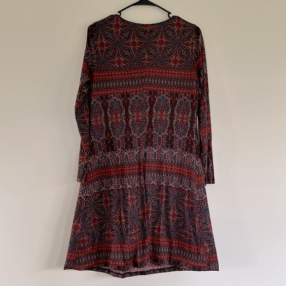 Blue and Red Pattern Dress - Picture 2 of 5
